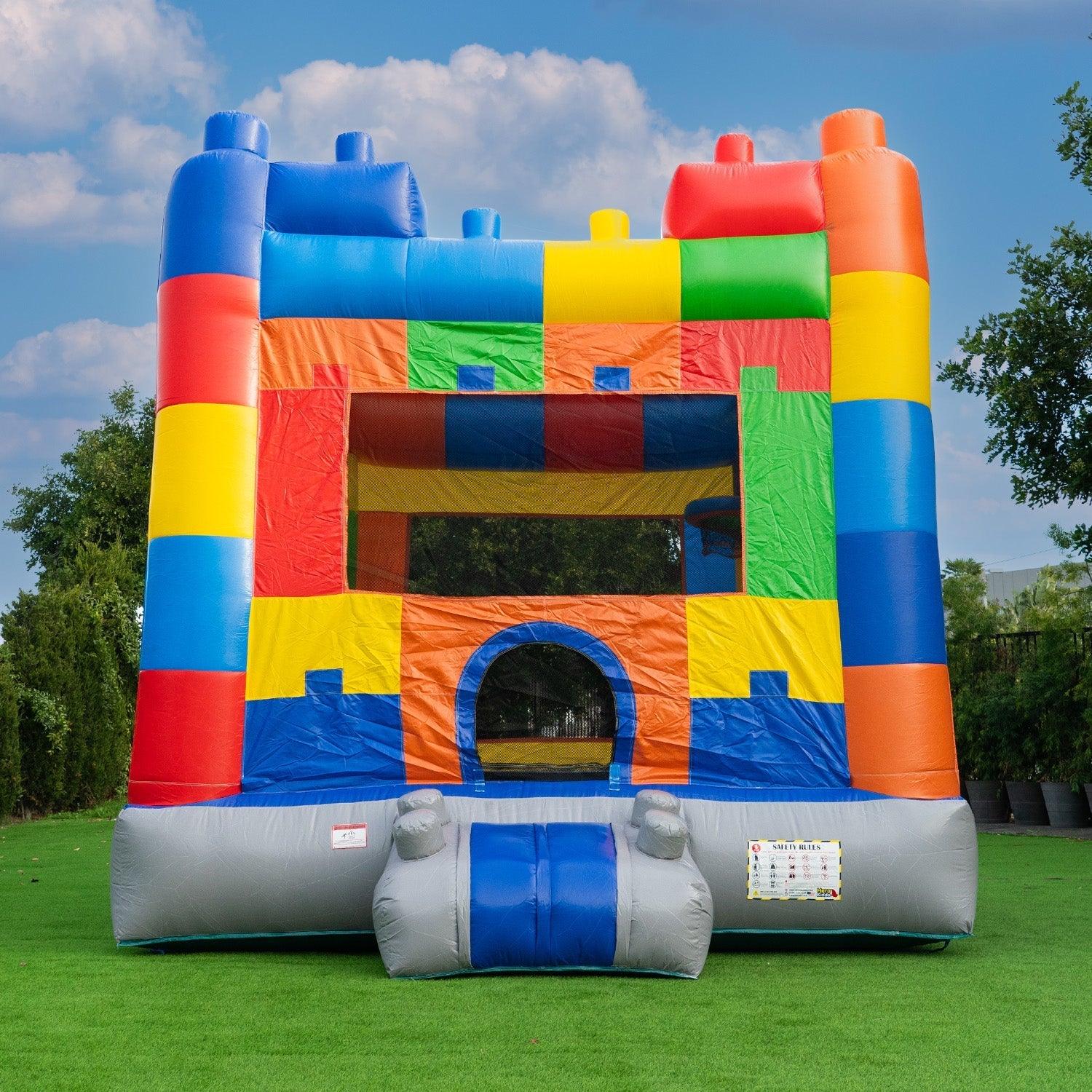 inflatable bounce houses