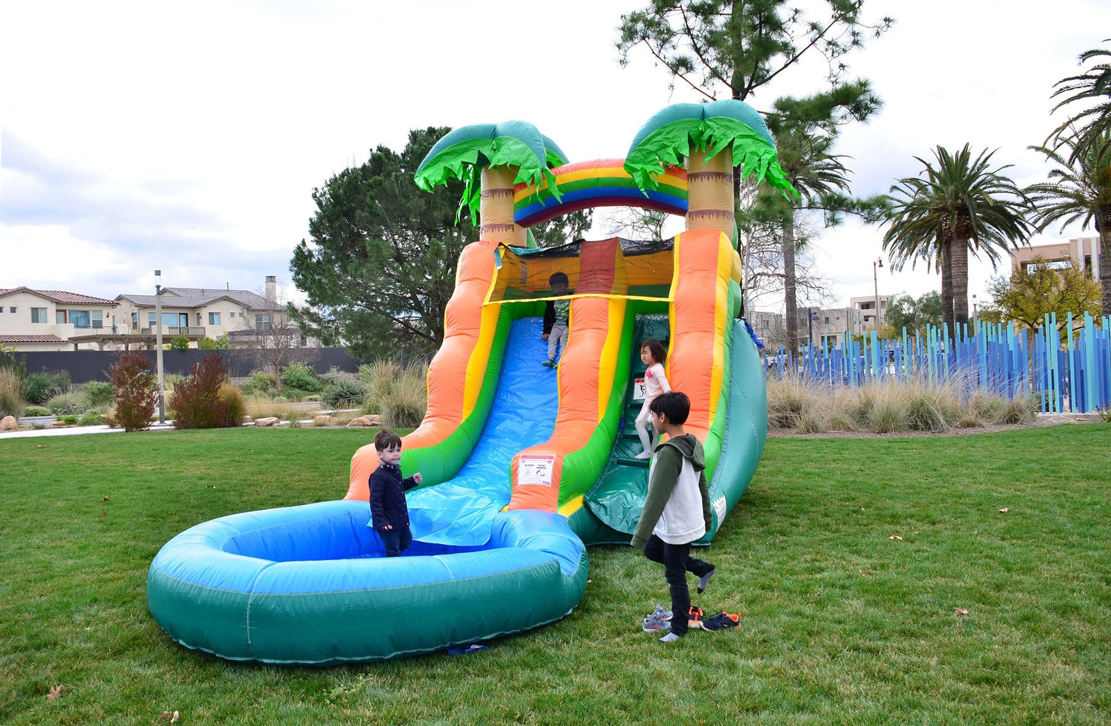 HeroKiddo Bounce Houses vs. Obstacle Courses: Feature and Function Comparison