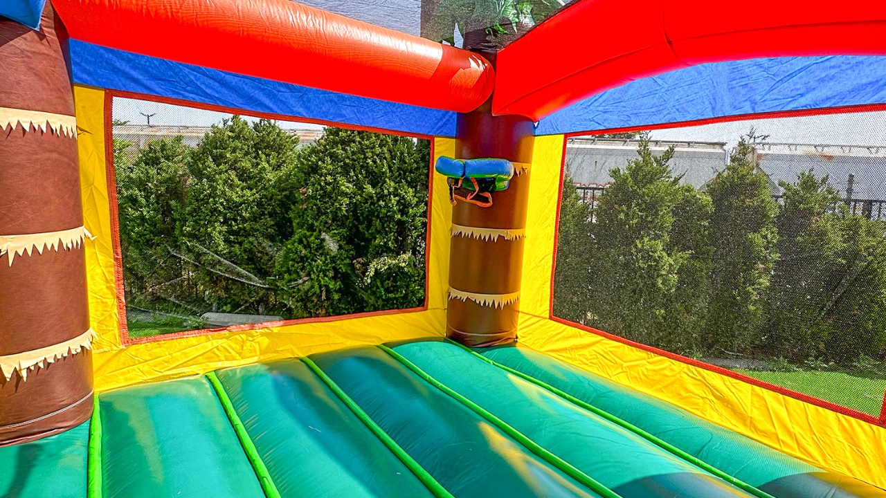commercial grade bounce house